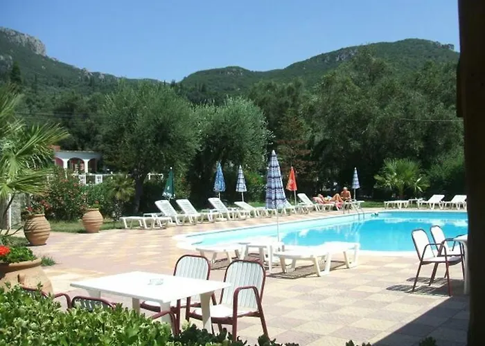캠프장 Camping Paleokastritsa