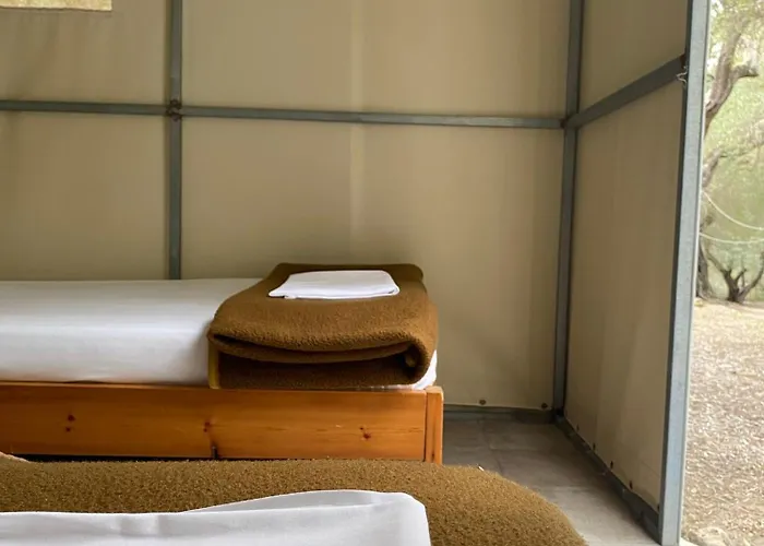 Camping Paleokastritsa 3*